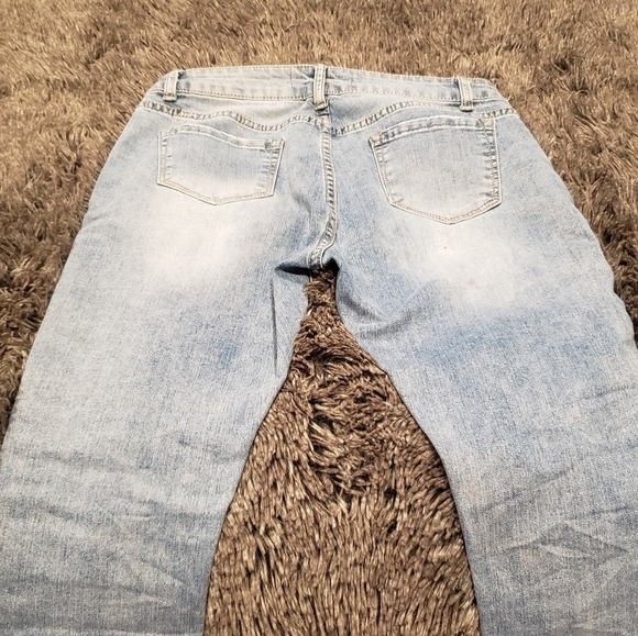 Brand new jeans from Spain - Picture 3 of 3